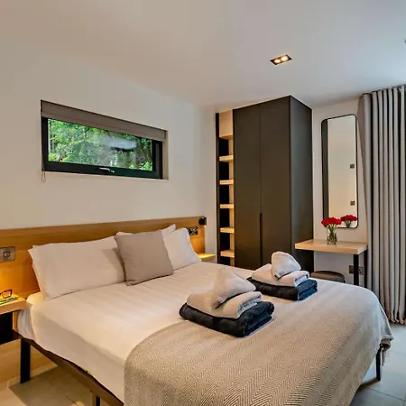 Lodge 2 Bed In Skipton Oc-86230 *